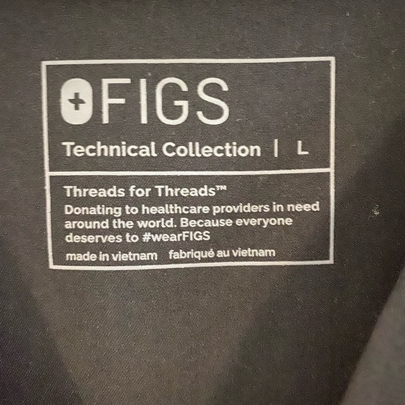 Figs Leon 3-pocket scrub top - Picture 2 of 4